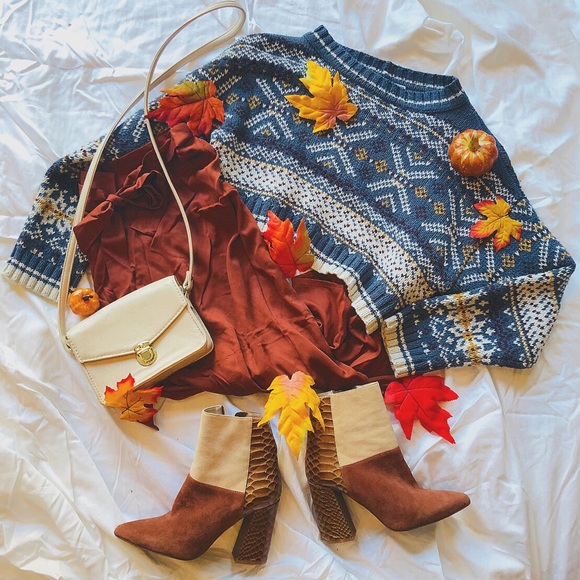 🍁Fall Mystery Box Bundle! 🍂 - Picture 2 of 9